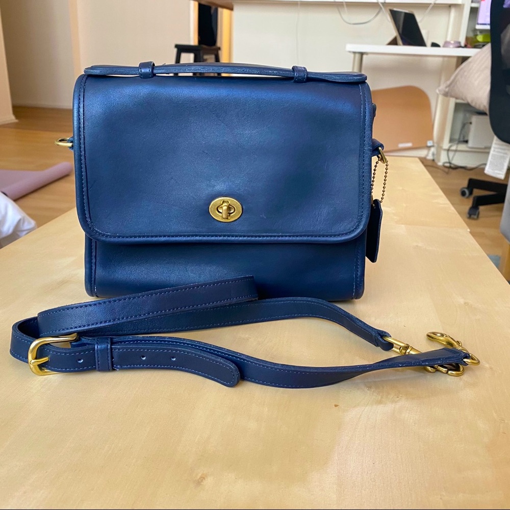 Vintage coach court bag